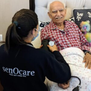 An attendant from senOcare at work